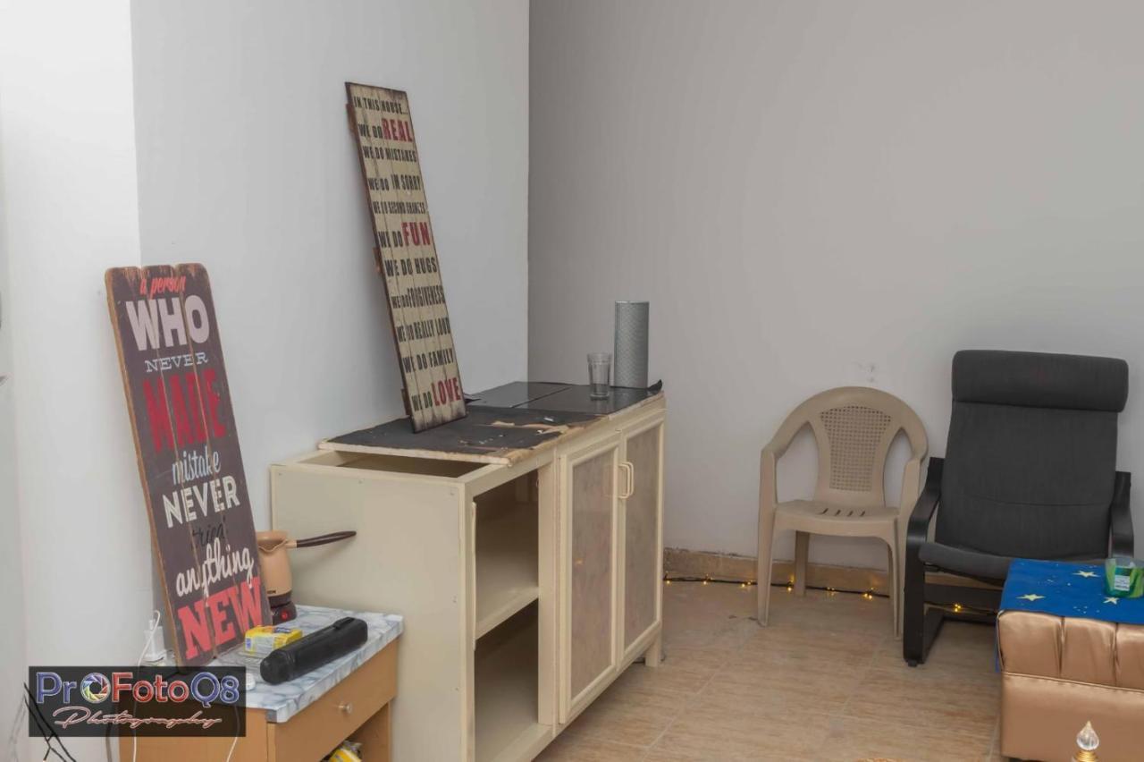 Hostel The Venue Aladdin Kuwait City Exterior photo